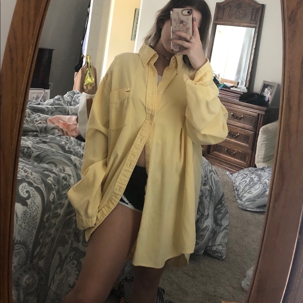 Tommy Hilfiger button up
